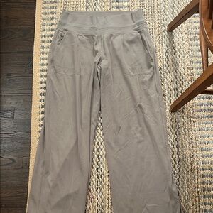 Athleta Light Gray Ribbed Apparel